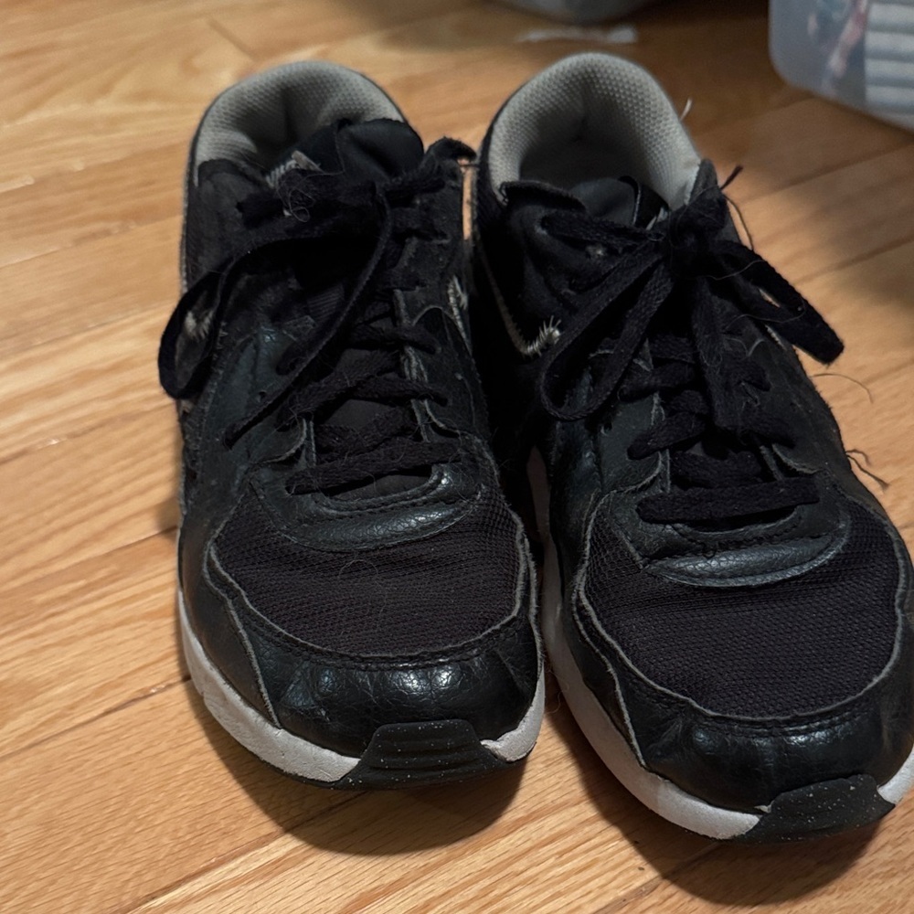 Nike Kids' Grade School Air Max Excee II Shoes - Picture 3 of 7